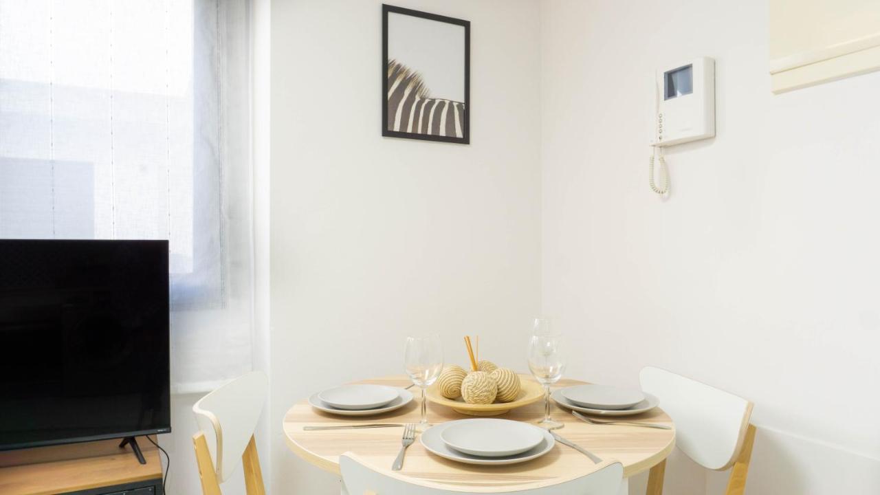 Apartment Dos Aceras Málaga Extérieur photo