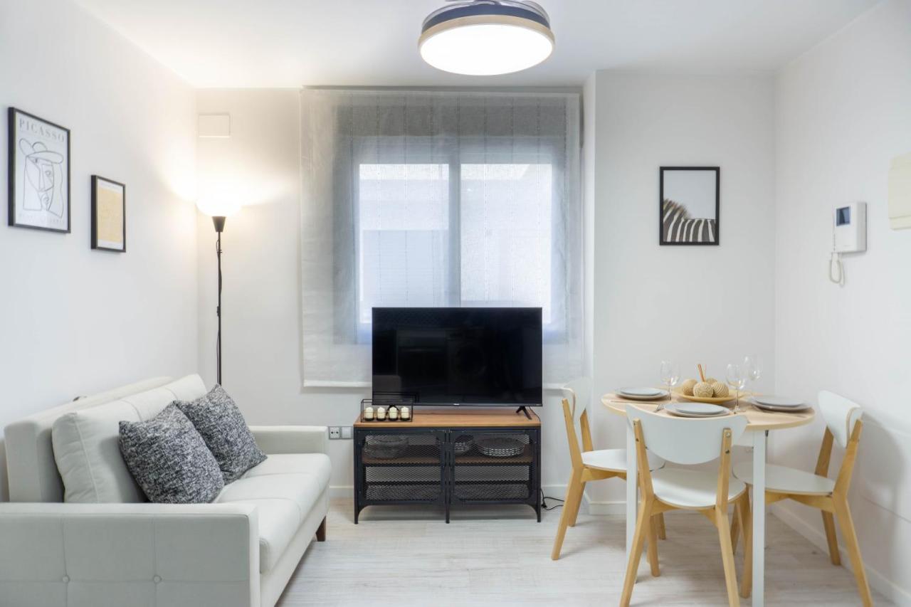 Apartment Dos Aceras Málaga Extérieur photo